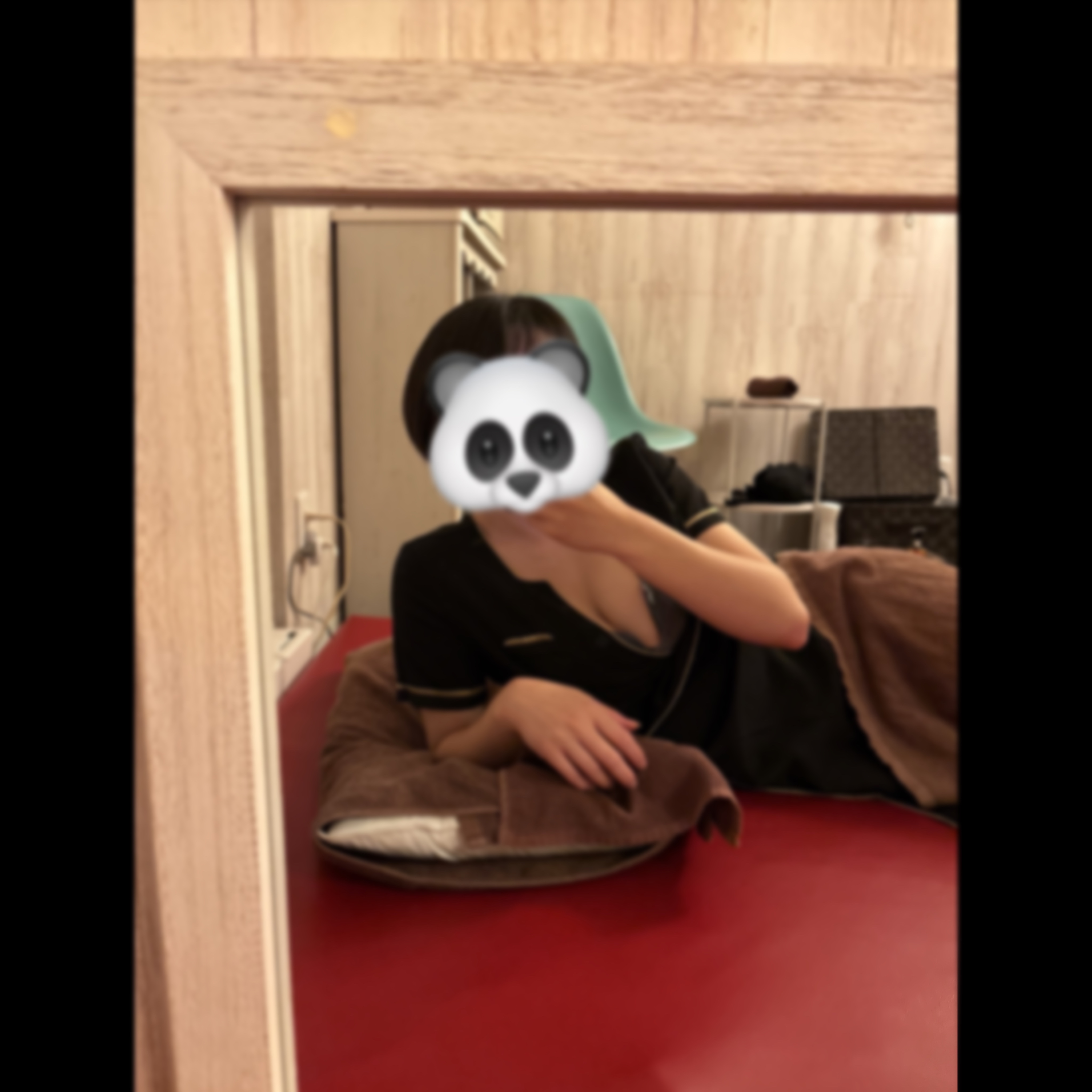 珍しく水曜今日います👁️&来週シフト🦋メイン画像