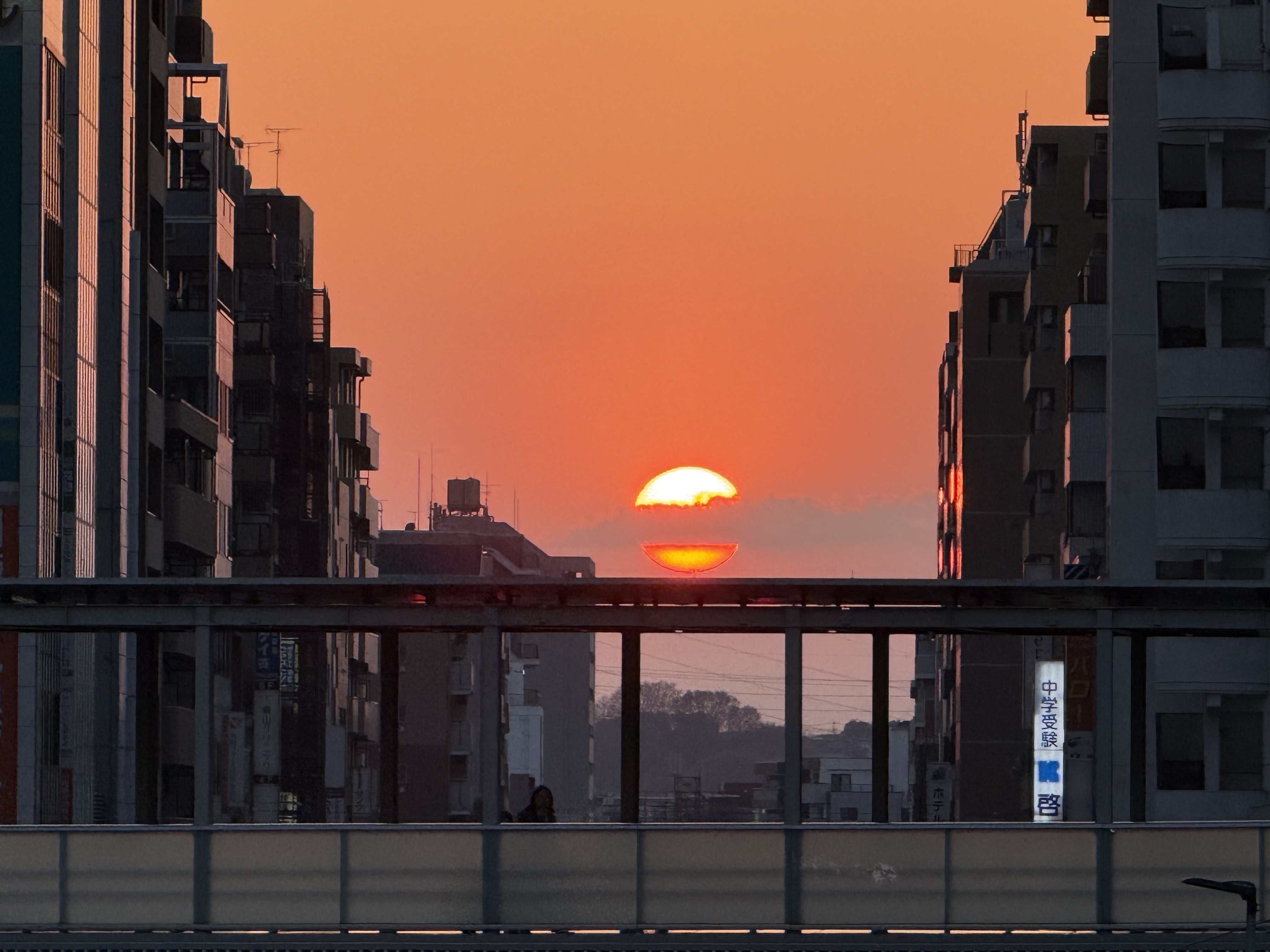 お久しぶりです🌙メイン画像